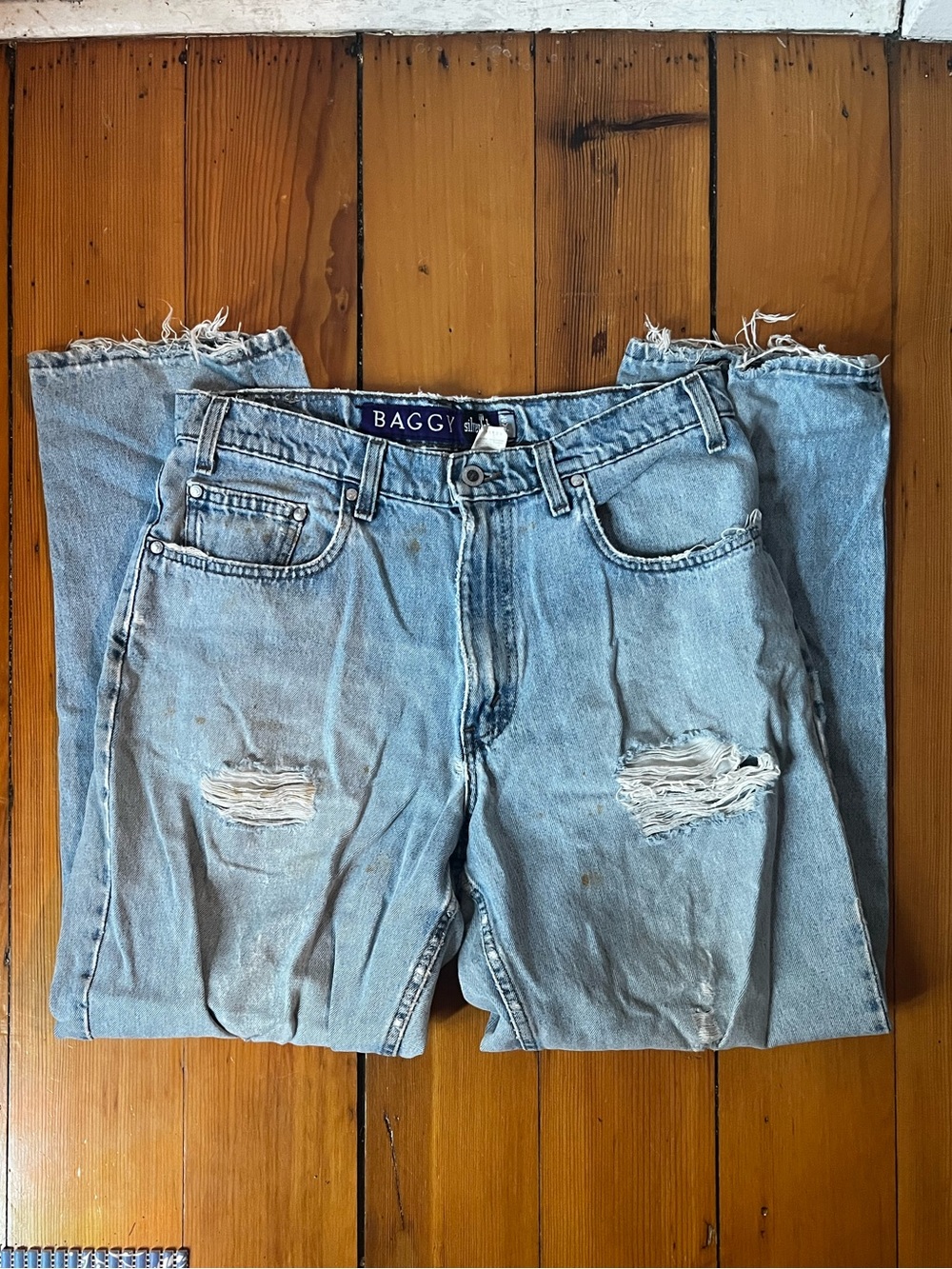 Thrashed Levi’s Baggy Silver Tabs
